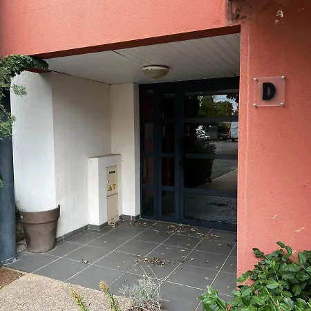 شقة Secrete Loft, & Jaccuzi Privatif - Parking & Bien-etre Pres De Toulouse *