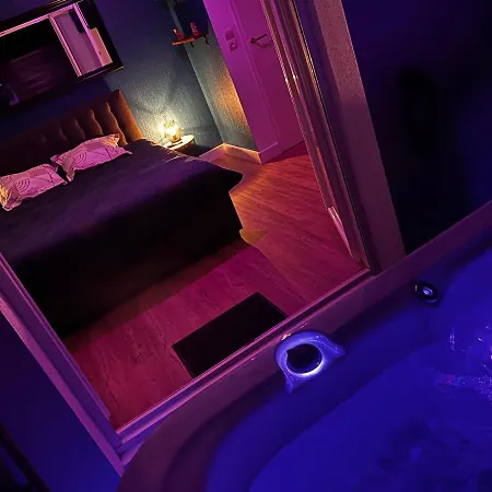 Secrete Loft, & Jaccuzi Privatif - Parking & Bien-etre Pres De Toulouse Aucamville